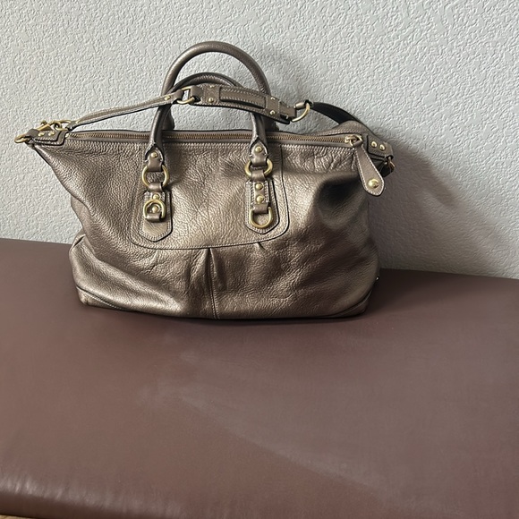 Coach metallic bag, good condition - Picture 2 of 4